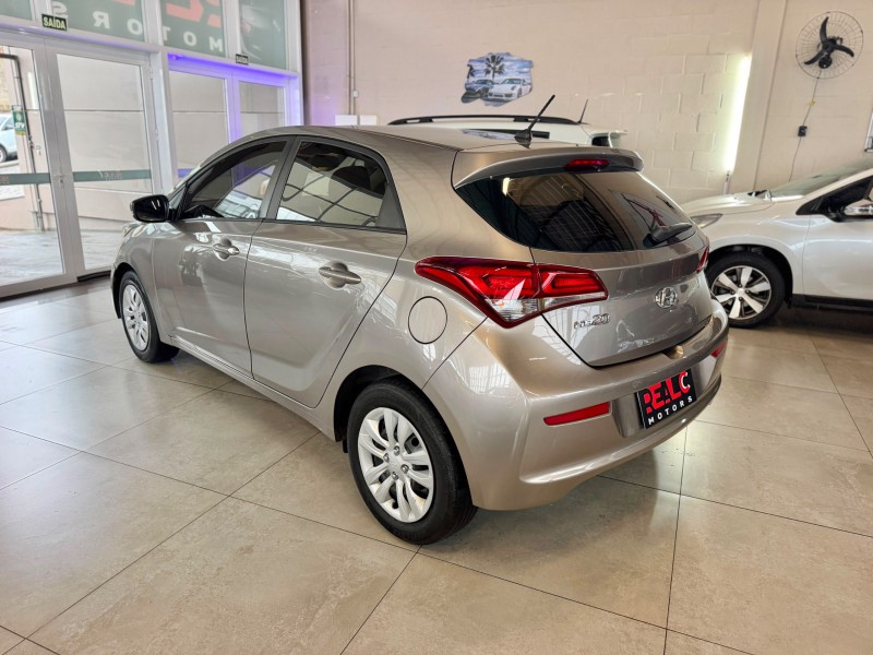 HB20 1.0 COMFORT PLUS 12V FLEX 4P MANUAL - 2017 - CAXIAS DO SUL
