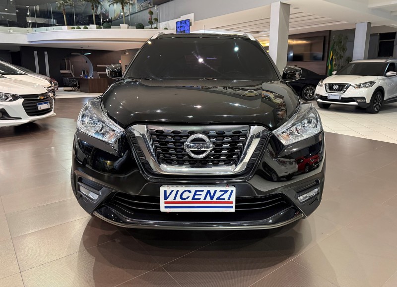 KICKS 1.6 16V FLEX SV 4P XTRONIC - 2018 - FARROUPILHA