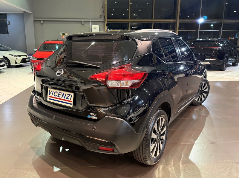 KICKS 1.6 16V FLEX SV 4P XTRONIC - 2018 - FARROUPILHA