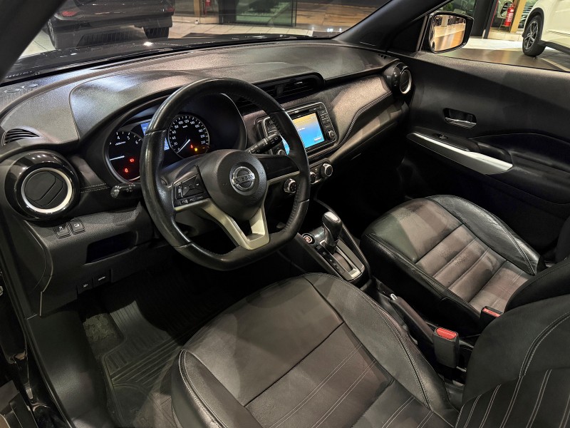 KICKS 1.6 16V FLEX SV 4P XTRONIC - 2018 - FARROUPILHA