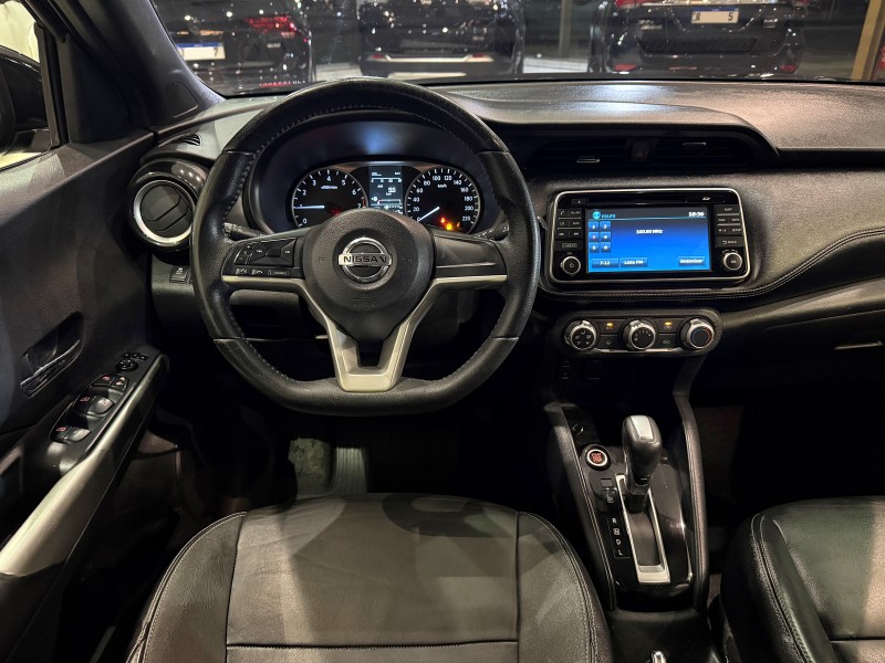 KICKS 1.6 16V FLEX SV 4P XTRONIC - 2018 - FARROUPILHA