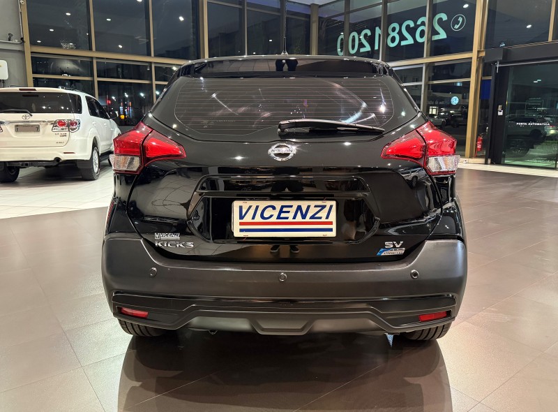 KICKS 1.6 16V FLEX SV 4P XTRONIC - 2018 - FARROUPILHA