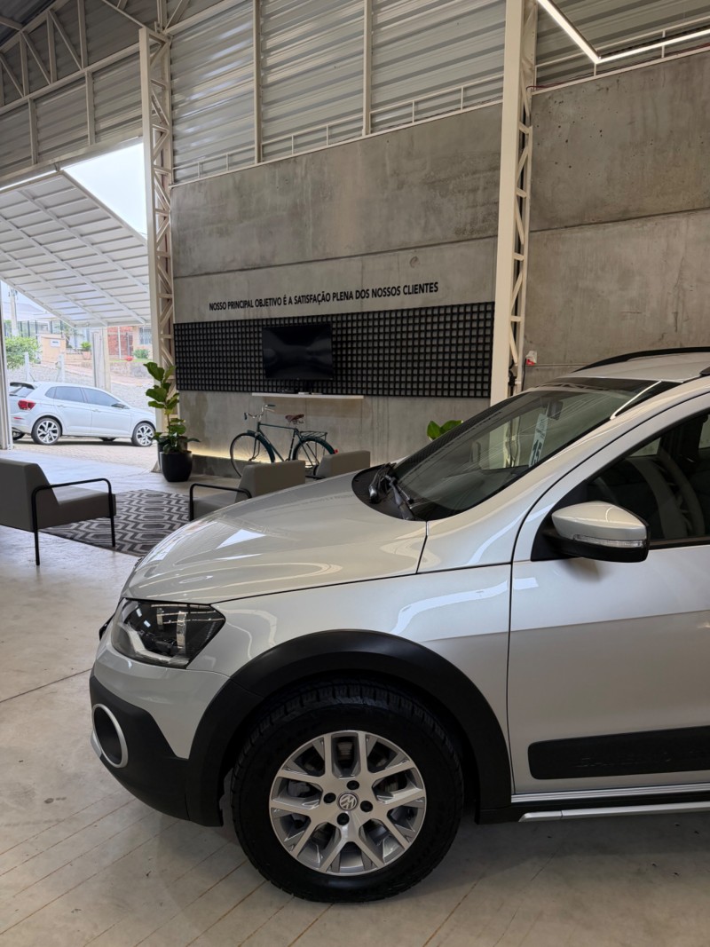 SAVEIRO 1.6 CROSS CE 16V FLEX 2P MANUAL - 2015 - GARIBALDI
