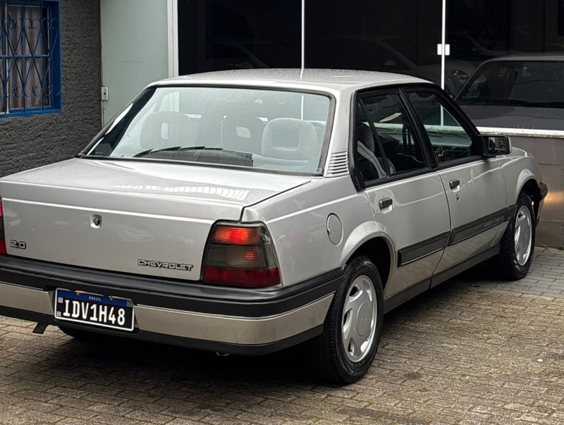 MONZA 2.0 MPFI CLASSIC SE 8V GASOLINA 4P MANUAL - 1991 - CAXIAS DO SUL