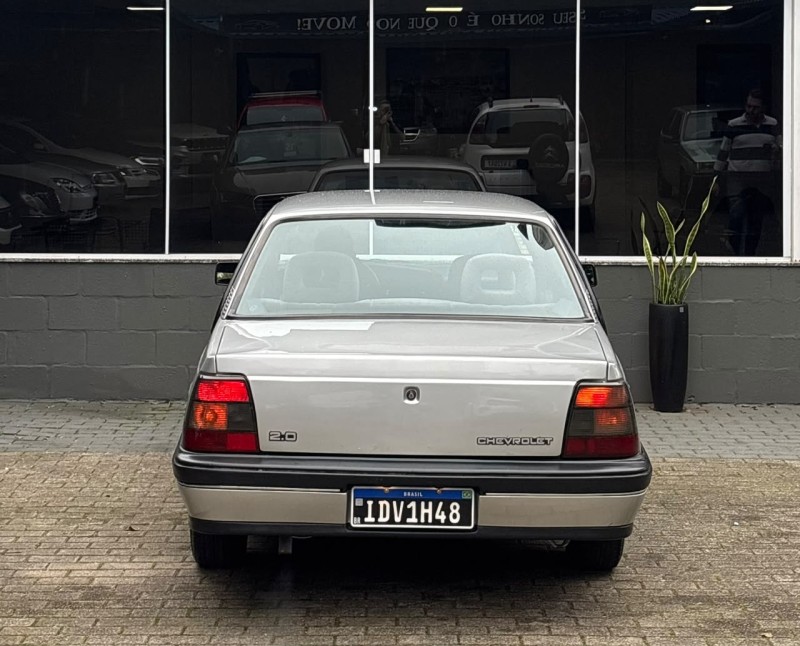 MONZA 2.0 MPFI CLASSIC SE 8V GASOLINA 4P MANUAL - 1991 - CAXIAS DO SUL