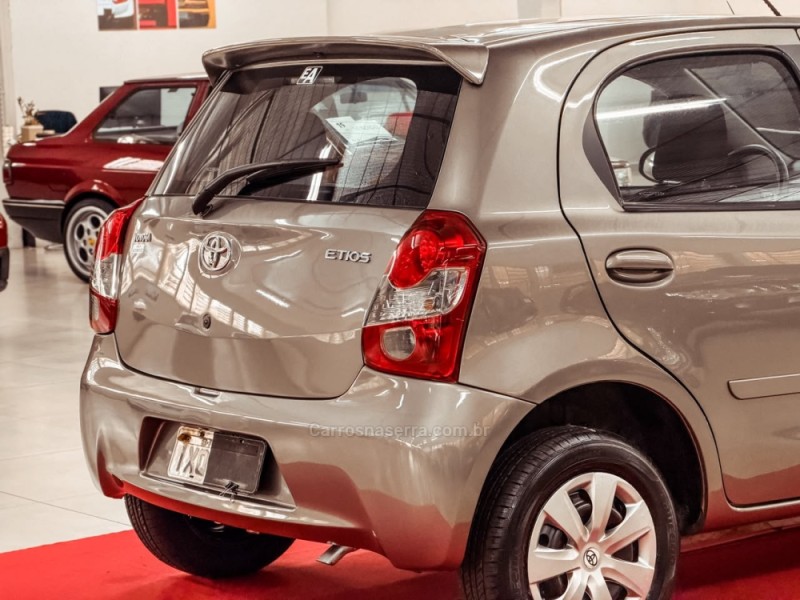ETIOS 1.5 XS 16V FLEX 4P AUTOMÁTICO - 2017 - NOVA PRATA