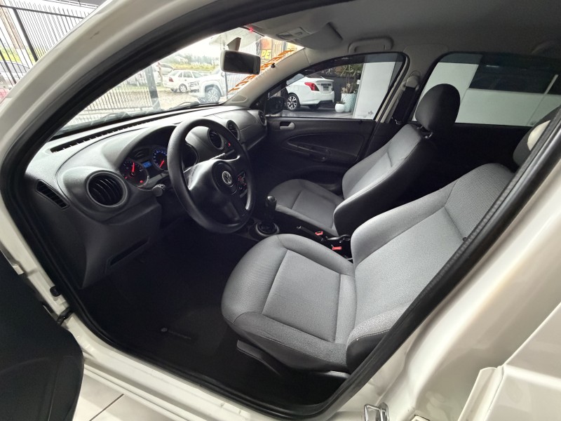 GOL 1.6 MI TRENDLINE 8V FLEX 4P MANUAL - 2010 - PORTãO