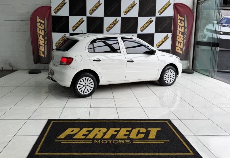GOL 1.6 MI TRENDLINE 8V FLEX 4P MANUAL - 2010 - PORTãO