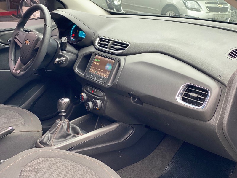 ONIX 1.4 MPFI LT 8V FLEX 4P MANUAL - 2013 - CAXIAS DO SUL