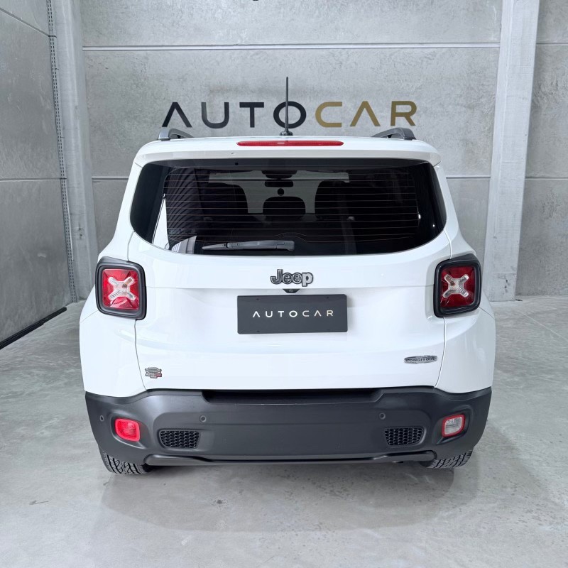 RENEGADE 1.8 16V FLEX LONGITUDE 4P AUTOMÁTICO - 2016 - CAXIAS DO SUL