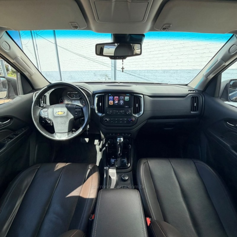 TRAILBLAZER 3.6 LTZ 4X4 V6 GASOLINA 4P AUTOMÁTICO - 2017 - VACARIA