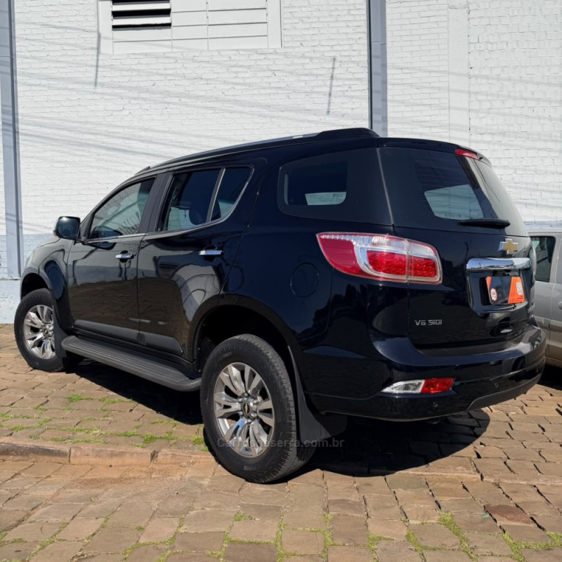TRAILBLAZER 3.6 LTZ 4X4 V6 GASOLINA 4P AUTOMÁTICO - 2017 - VACARIA