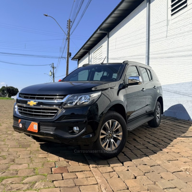 trailblazer 3.6 ltz 4x4 v6 gasolina 4p automatico 2017 vacaria