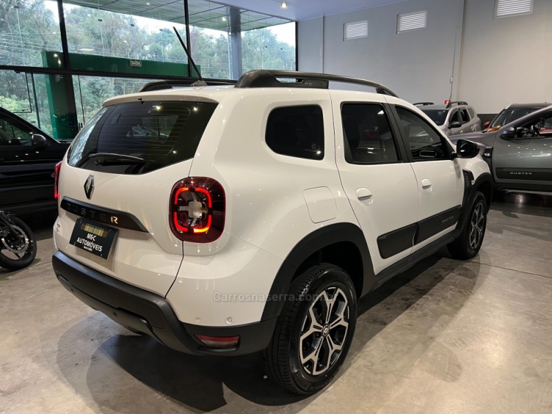 DUSTER 1.6 ICONIC 16V FLEX 4P AUTOMÁTICO - 2023 - CAXIAS DO SUL