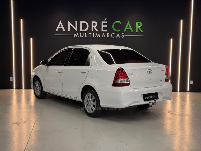 ETIOS 1.5 X PLUS SEDAN 16V FLEX 4P AUTOMÁTICO - 2019 - ESTâNCIA VELHA