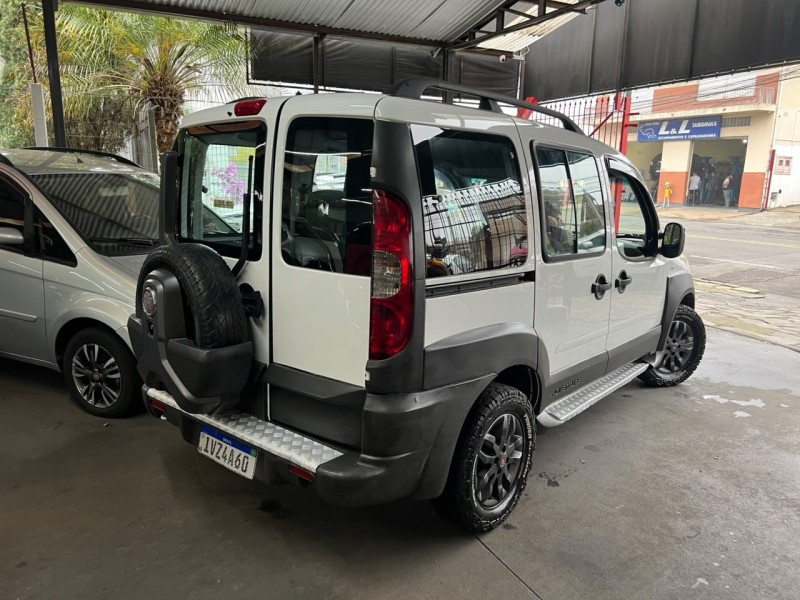 DOBLÓ 1.8 MPI ADVENTURE 8V FLEX 4P MANUAL - 2015 - CAXIAS DO SUL