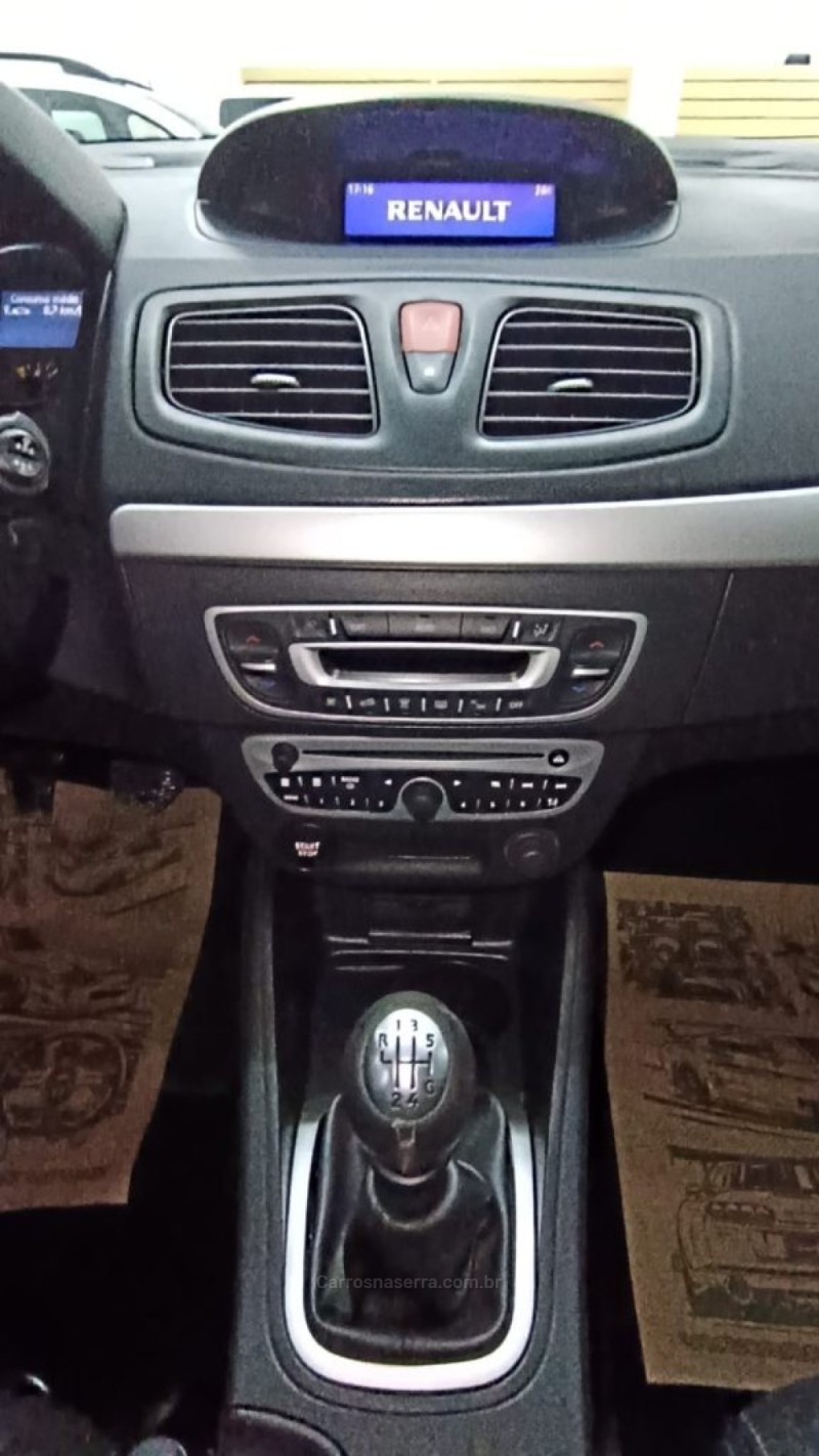 FLUENCE 2.0 DYNAMIQUE 16V FLEX 4P MANUAL - 2012 - NOVA PETRóPOLIS