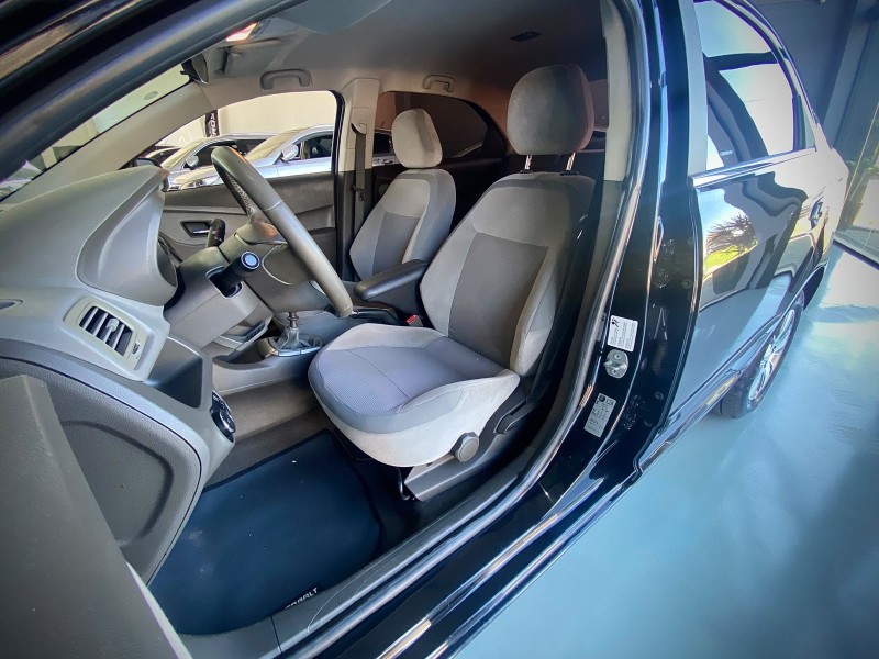 COBALT 1.8 MPFI LTZ 8V FLEX 4P MANUAL - 2013 - LAJEADO