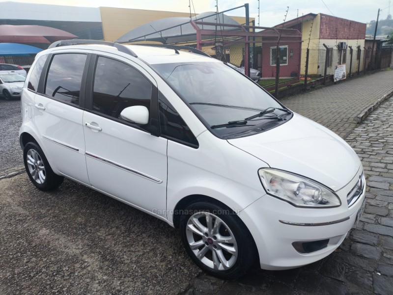 IDEA 1.6 MPI ESSENCE 16V FLEX 4P MANUAL - 2014 - FARROUPILHA