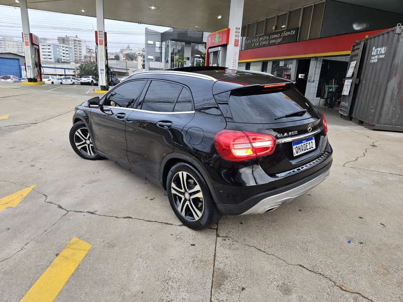 GLA 200 1.6 CGI VISION 16V TURBO FLEX 4P AUTOMÁTICO - 2015 - CAXIAS DO SUL