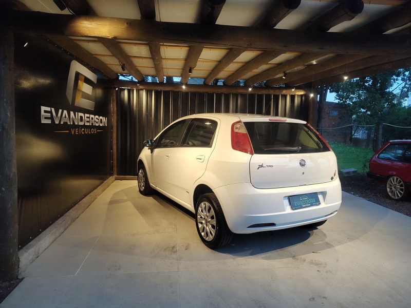 PUNTO 1.4 ATTRACTIVE 8V FLEX 4P MANUAL - 2012 - CAXIAS DO SUL