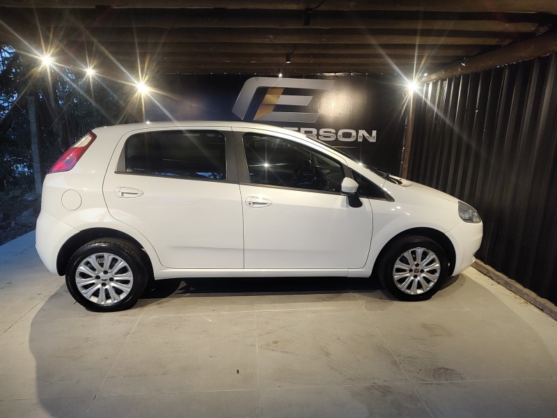 PUNTO 1.4 ATTRACTIVE 8V FLEX 4P MANUAL - 2012 - CAXIAS DO SUL