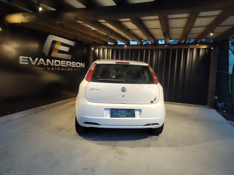 PUNTO 1.4 ATTRACTIVE 8V FLEX 4P MANUAL - 2012 - CAXIAS DO SUL