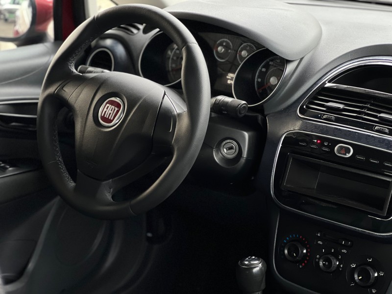 PUNTO 1.4 ATTRACTIVE 8V FLEX 4P MANUAL - 2015 - BENTO GONçALVES