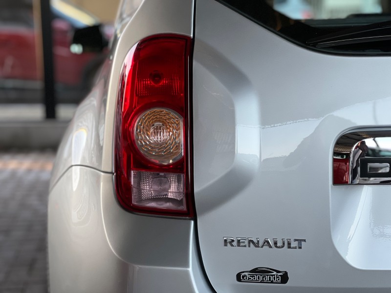 DUSTER 1.6 DYNAMIQUE 4X2 16V FLEX 4P MANUAL - 2014 - BENTO GONçALVES