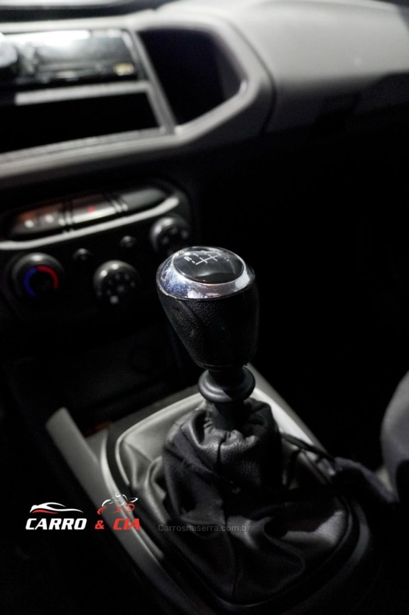 ONIX 1.0 JOY 8V FLEX 4P MANUAL - 2017 - SANTA CRUZ DO SUL