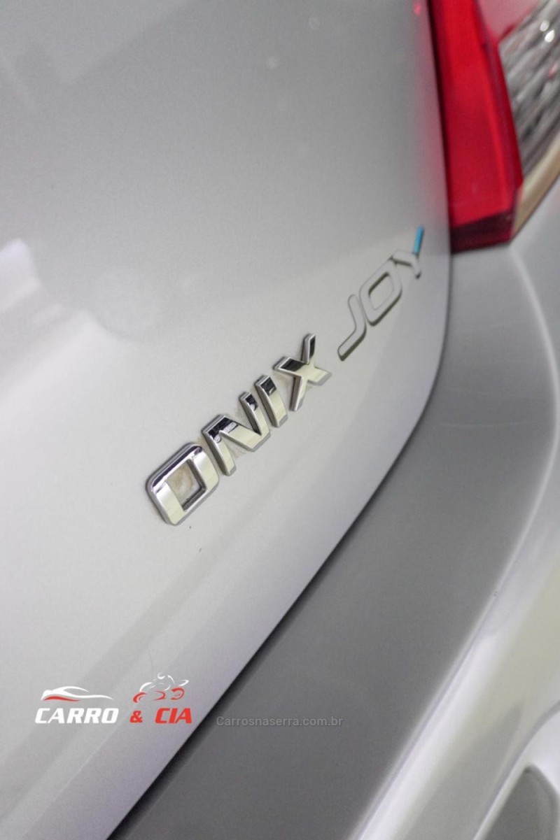 ONIX 1.0 JOY 8V FLEX 4P MANUAL - 2017 - SANTA CRUZ DO SUL