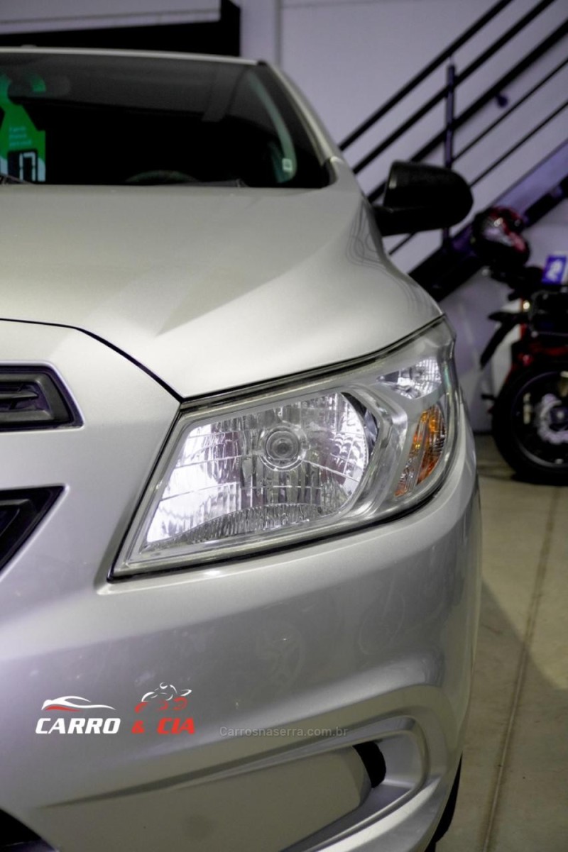ONIX 1.0 JOY 8V FLEX 4P MANUAL - 2017 - SANTA CRUZ DO SUL