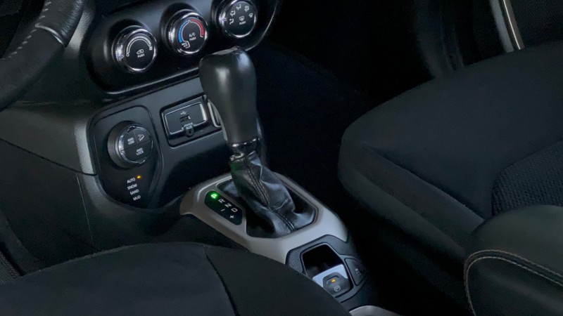 RENEGADE 2.0 16V TURBO DIESEL SPORT 4P 4X4 AUTOMÁTICO - 2017 - BENTO GONçALVES