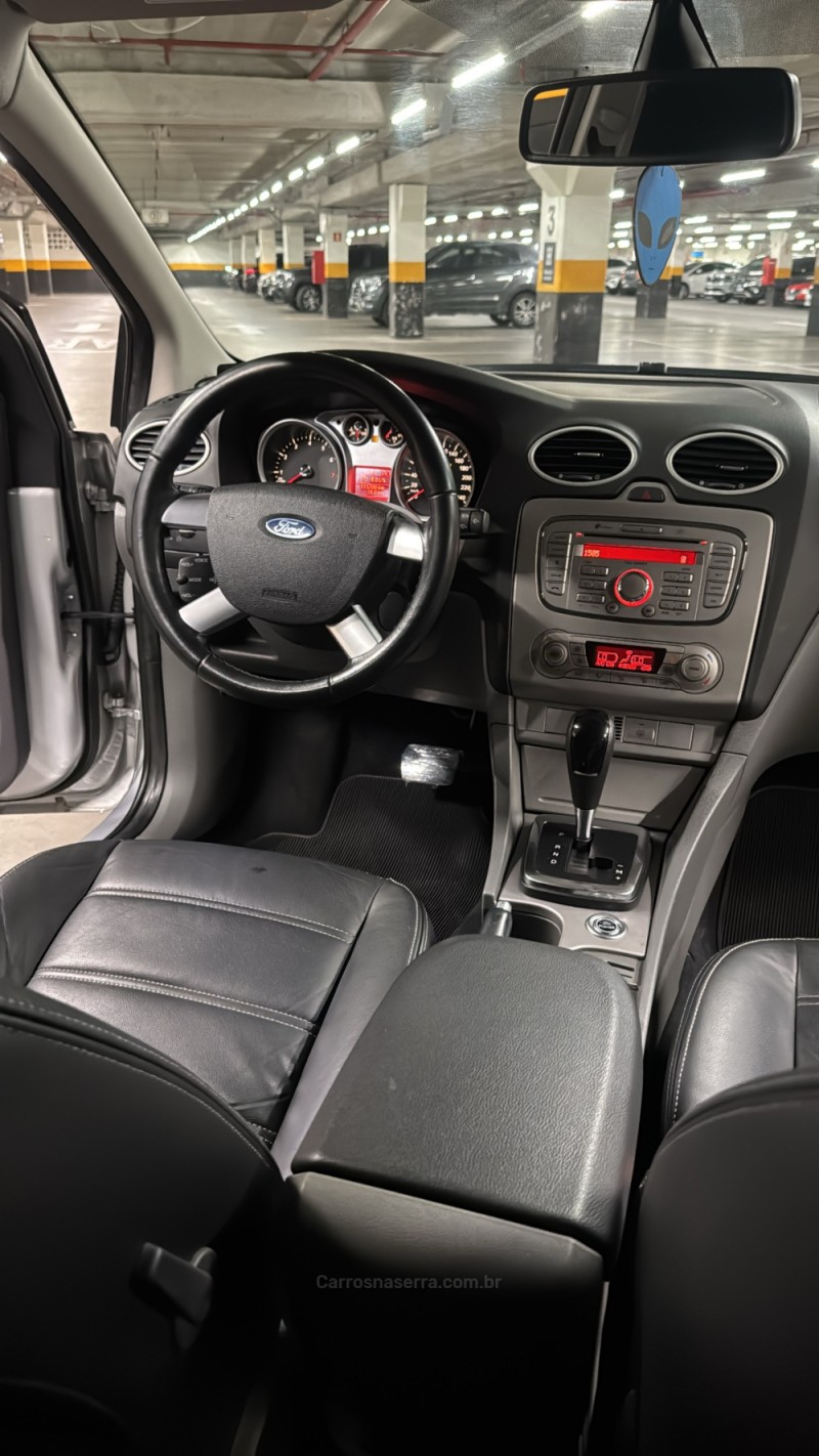 FOCUS 2.0 GLX 16V FLEX 4P AUTOMÁTICO - 2013 - CAXIAS DO SUL