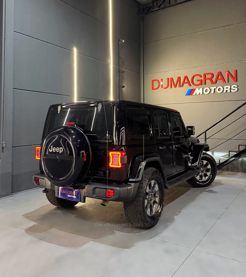 WRANGLER 2.0 SAHARA OVERLAND 4X4 16V GASOLINA 4P AUTOMÁTICO - 2020 - PASSO FUNDO
