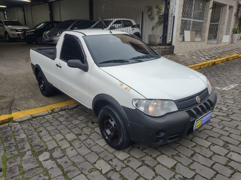 STRADA 1.3 MPI FIRE CS 8V GASOLINA 2P MANUAL - 2009 - GARIBALDI