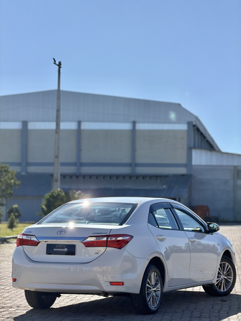 COROLLA 2.0 XEI 16V FLEX 4P AUTOMÁTICO - 2015 - ANTôNIO PRADO