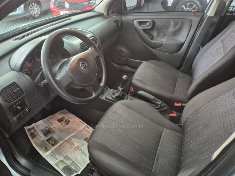 CORSA 1.4 MPFI MAXX 8V FLEX 4P MANUAL - 2012 - GARIBALDI