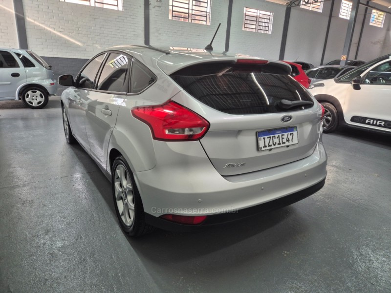 FOCUS 2.0 SE HATCH 16V FLEX 4P AUTO - 2019 - GARIBALDI