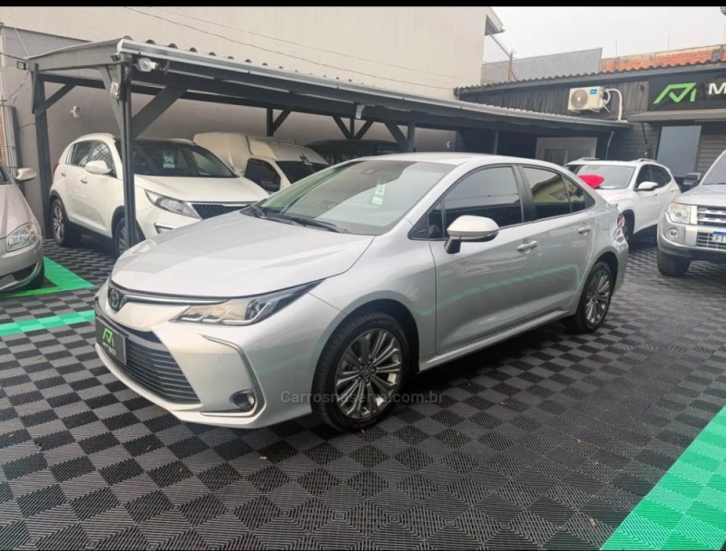 COROLLA 2.0 XEI 16V FLEX 4P AUTOMÁTICO - 2023 - CAXIAS DO SUL