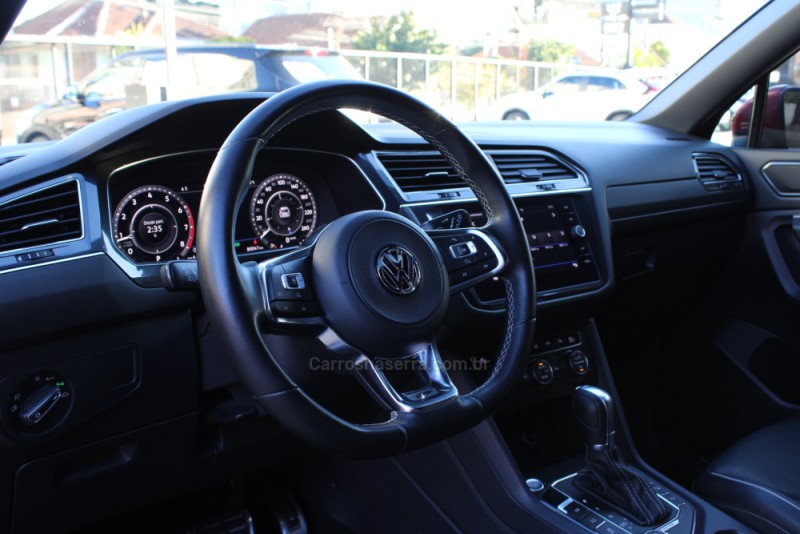 TIGUAN 2.0 ALLSPACE R-LINE 350 TSI 4X4 GASOLINA 4P - 2018 - CAXIAS DO SUL