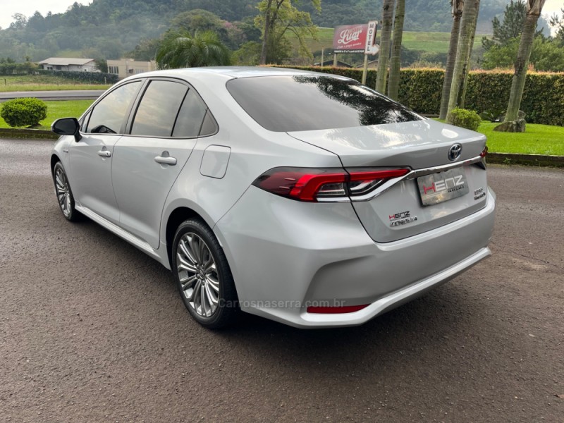 COROLLA 1.8 ALTIS 16V HÍBRIDO 4P AUTOMÁTICO - 2021 - BOM PRINCíPIO