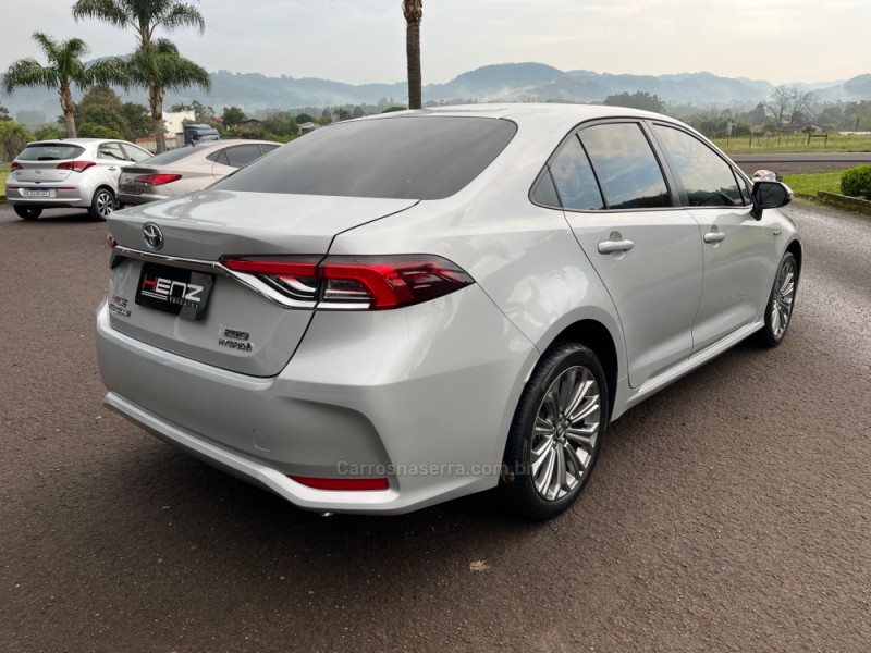 COROLLA 1.8 ALTIS 16V HÍBRIDO 4P AUTOMÁTICO - 2021 - BOM PRINCíPIO