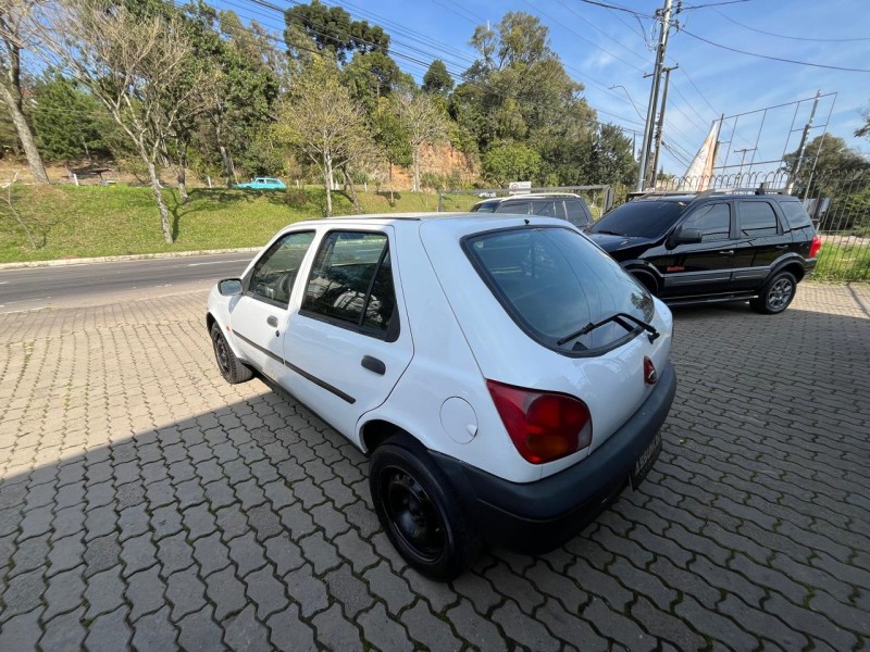 FIESTA 1.0 MPI STREET 8V GASOLINA 4P MANUAL - 2003 - CAXIAS DO SUL