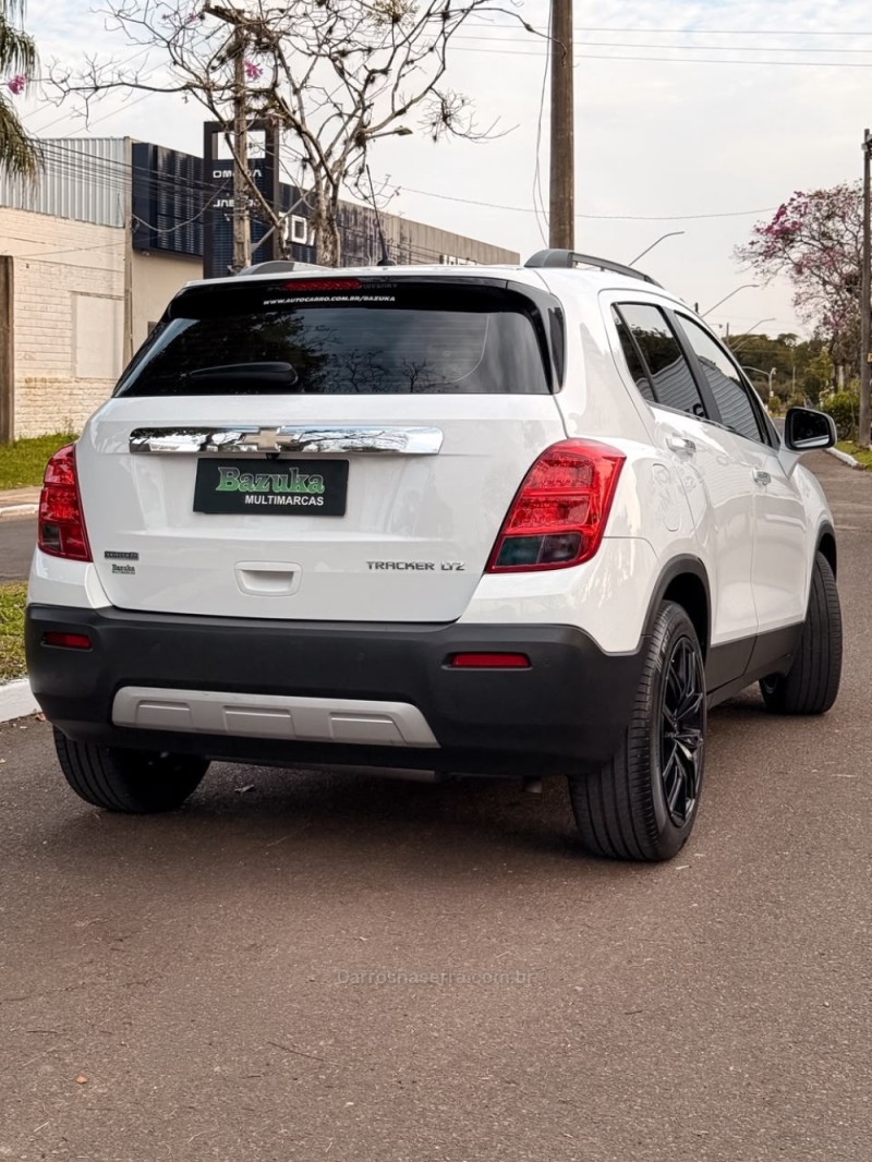 TRACKER 1.8 MPFI LTZ 4X2 16V FLEX 4P AUTOMÁTICO - 2014 - NOVO HAMBURGO