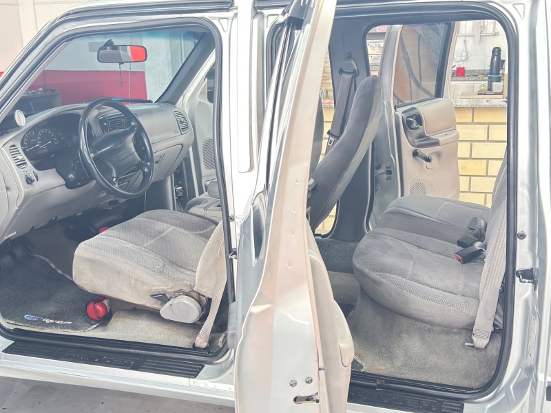 RANGER 2.5 XLT 4X2 CD 8V TURBO INTERCOOLER DIESEL 4P MANUAL - 1999 - CAXIAS DO SUL