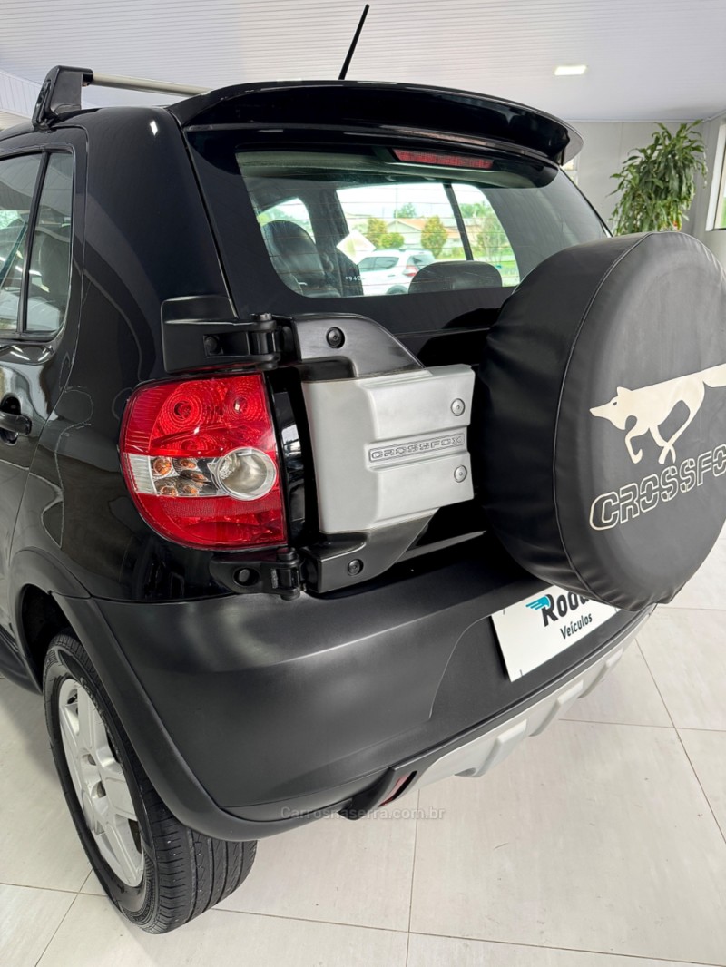 CROSSFOX 1.6 MI FLEX 8V 4P MANUAL - 2009 - VILA FLORES