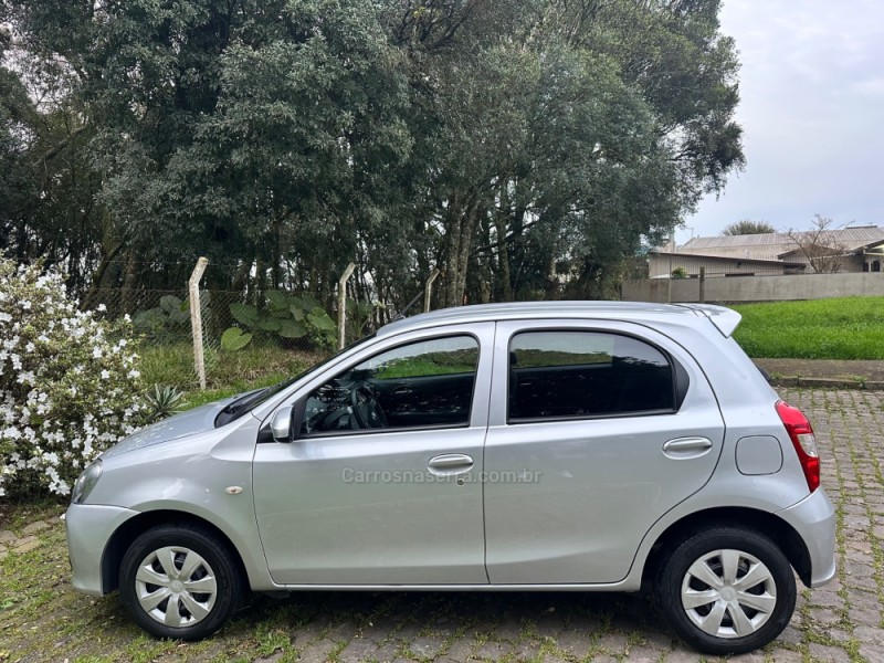ETIOS 1.3 X 16V FLEX 4P MANUAL - 2018 - CAXIAS DO SUL