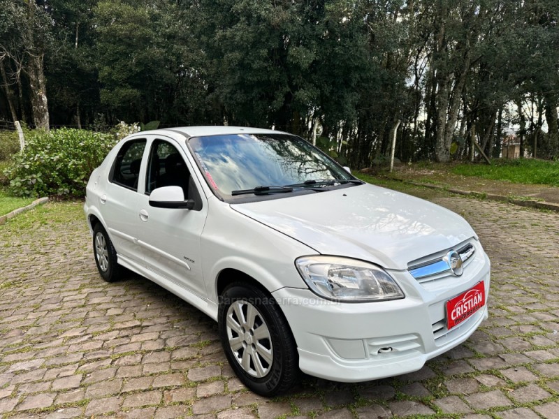 PRISMA 1.4 MPFI MAXX 8V FLEX 4P MANUAL - 2009 - CAXIAS DO SUL