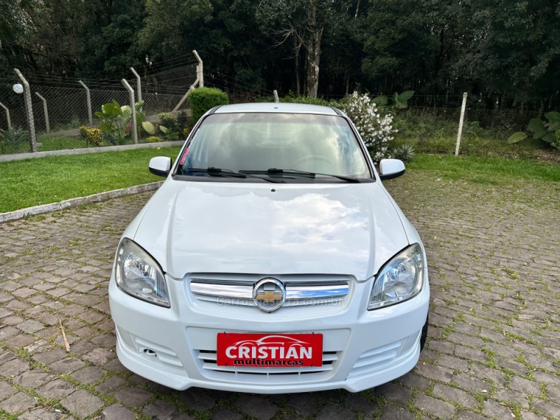 PRISMA 1.4 MPFI MAXX 8V FLEX 4P MANUAL - 2009 - CAXIAS DO SUL